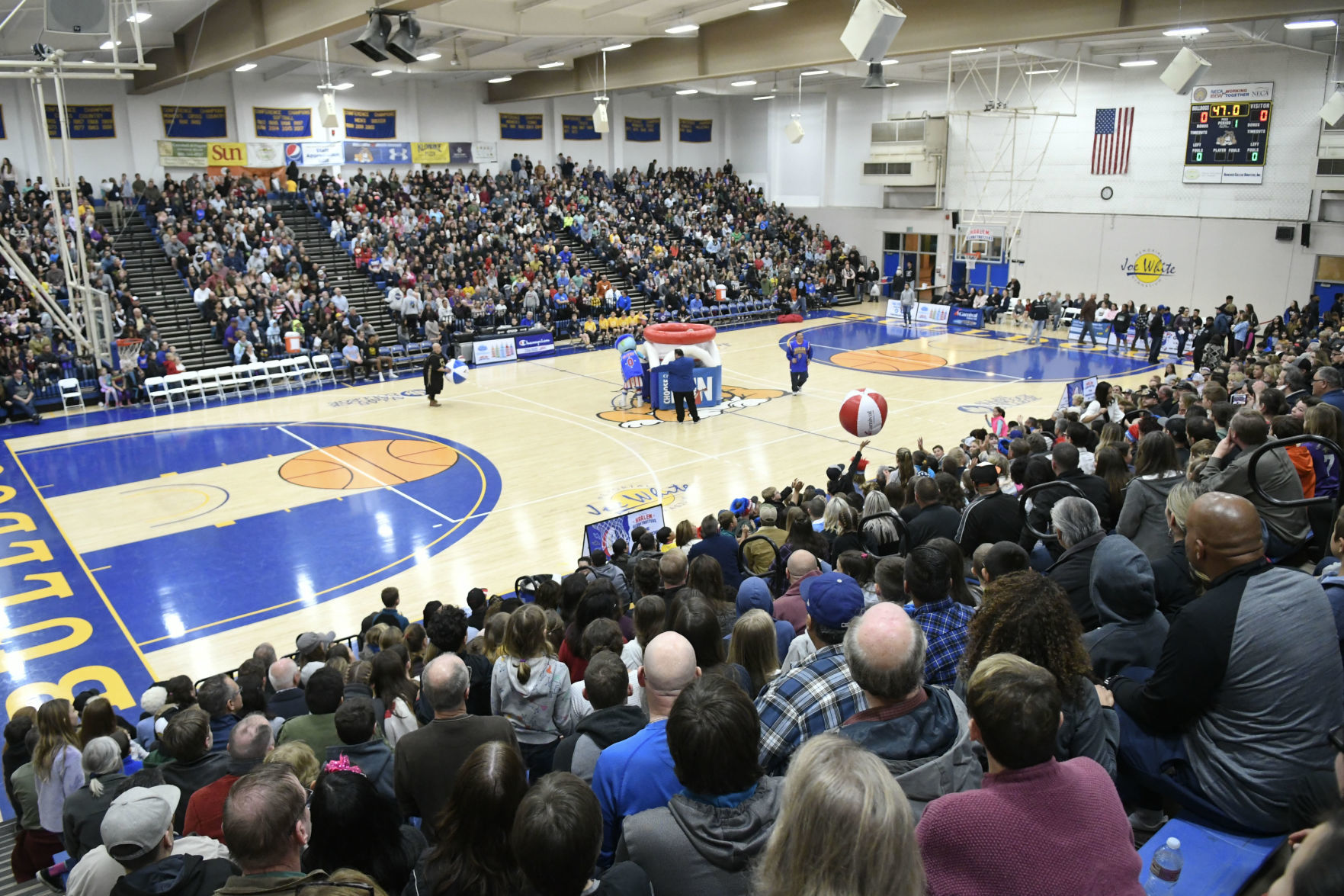 021320 Harlem Globetrotters 04.jpg